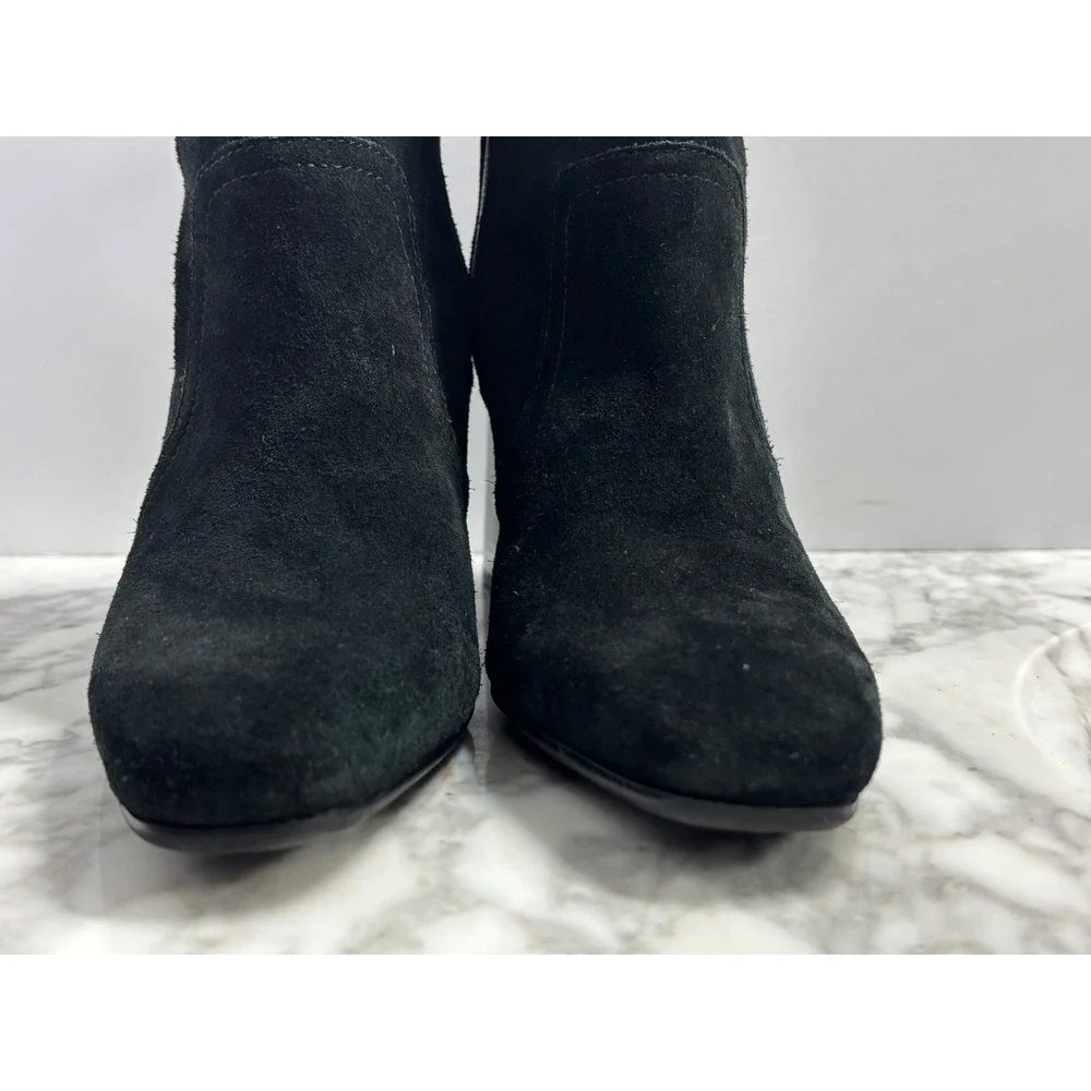 Blondo Salome Waterproof Ankle Boots 7.5M Black Suede Block Heel Chic City Wear
